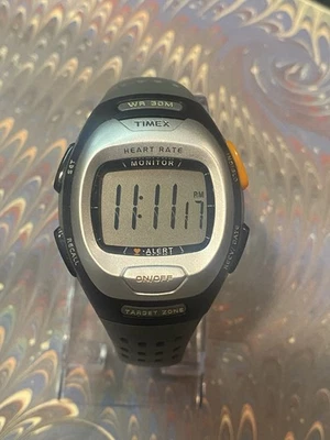 Reloj Monitor de Ritmo Cardíaco Timex T5G981 DIGITAL - Se ve MUY BIEN Batería Nueva Foto 1 de 4