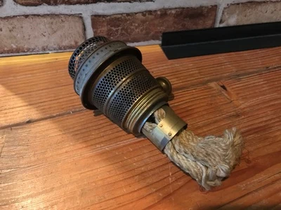 QUEMADOR DE LÁMPARA DE ACEITE ALADDIN tipo Nu modelo B con GALERÍA LOX-ON Foto 1 de 4