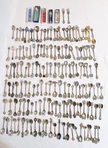 Großes Konvolut 118 Vintage Souvenir Sammler Löffel Gabel versilbert & Metall Mix - Bild 1 von 12