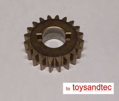 Orignial Gear Wheel - Pinion Gear W11133646 9707627 for KitchenAid - Image 1 of 2