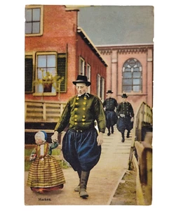 Marken Netherlands Dutch Local Man and Little Girl Antique Color Postcard Unused - Picture 1 of 4