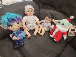 Doll Lot - Picture 1 of 5