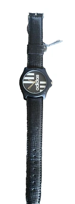 Adidas Reloj Deportivo Vintage Negro Blanco Hecho en Francia Necesita Batería Nueva Nuevo de Lote Antiguo Foto 1 de 4