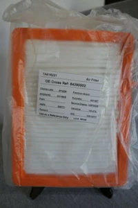 NEW Genuine GM 84390002 Air Filter AF3226 XA10645 A31467 VA474 200771 WA10771 - Picture 1 of 4