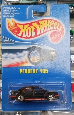 Tarjeta azul vintage 1990 Hot Wheels International Blackwalls Peugeot 405 negra  Foto 1 de 4