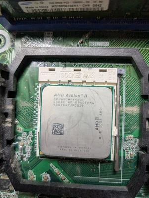 Amd Athlon 2 X4 620 4core 4 Threads 2,6 Ghz - Immagine 1 di 2