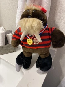 RARE Stuffed Stunts Double-Toe Wally Plush Figure Skating Walrus Vintage 1988 - Picture 1 of 4