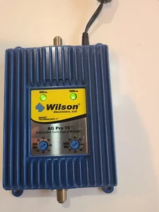 Amplificateur de signal de gain réglable Wilson AG Pro 70. Ampli et cordon d'alimentation - Photo 1 sur 2