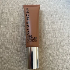 GIVENCHY TEINT COUTURE CITY BALM RADIANT PERFECTING SKIN TINT SPF25 C3451OZ NWB - Picture 1 of 4