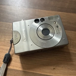 Canon Digital Camera IXUS V 2.1MP Silver Tested - Picture 1 of 8