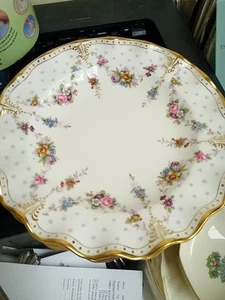 Royal Crown Derby ROYAL ANTOINETTE 10.25" Dinner Plate(s) AM0001 - Picture 1 of 4