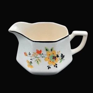 Vtg 1934 Homer Laughlin Yellowstone Medieval Rose Octagonal Creamer Black Trim - Picture 1 of 16
