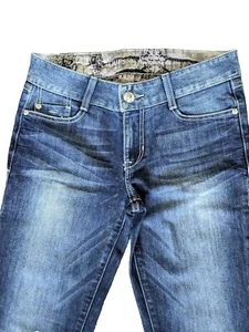 GUESS by MARCIANO Jeans, blue washed, silk animal prints inside lining. - Picture 1 of 9