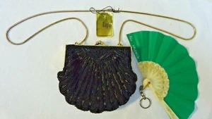 Black Beaded Shell Shaped Evening Bag with a 15” Gold Chain. Flat Beaded Evening - Picture 1 of 8