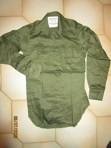 VINTAGE ARMY SHIRT X 4 , SIZE 34"/81 CM CHEST ,NEW NEVER USED. - Picture 1 of 5