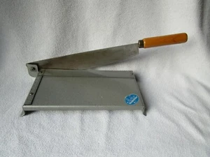Flofto große Papier Schneidemaschine glattes Messer bis ca. 20cm Schneide - Picture 1 of 6