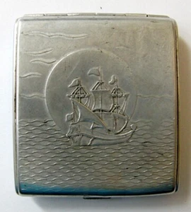 Vintage Soviet Russian Cigarette Holder Case - Sailing Ship - Foto 1 di 6