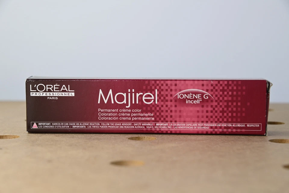 Crema permanente para color de cabello L'OREAL MAJIREL 1,7 OZ 50 ml - 4,51 - 4Rvb Foto 1 de 1