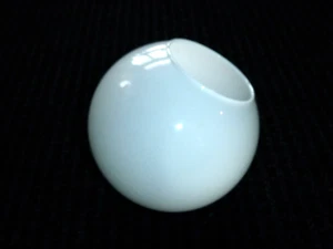 Nuevo de Colección 6" Sin Cuello Blanco Vidrio Orbe Globo Lámpara Pantalla de Luz 3-1/4" Instalador - Imagen 1 de 4