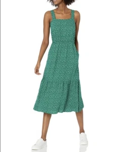 NWT Women's Amazon Essential Dress Size XL Green Vine Tiered Pockets - Picture 1 of 2