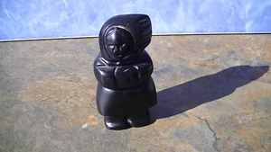 Vintage Pearlite Stonecraft Canada Handcrafted Eskimo Figurine Figure - Picture 1 of 10