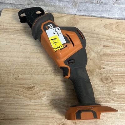 RIDGID 18V 超小型单手往复锯 R8648 - 用于零件或维修 — 第 1/4 张图片