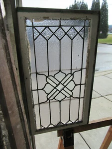 ~ ANTIQUE STAINED GLASS WINDOW WITH BEVEL ~ 20 X 35 ~ ARCHITECTURAL SALVAGE - Picture 1 of 10