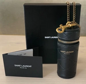 Nuevo con etiquetas Estuche de lápiz labial acolchado de cuero de cordero negro Saint Laurent Paris - Imagen 1 de 15