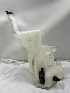 2011 - 2015 CHEVY CHEVROLET VOLT WINDSHIELD WASHER TANK RESERVOIR- 20988414 OEM - Picture 1 of 10