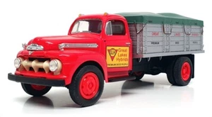 First Gear 1/34 Scale 10-0107 - 1951 Ford F-6 Grain Box "Great Lakes Hybrids" - Picture 1 of 6