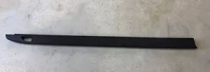 NOS Genuine GM Upper Molding -Right Fits 19-21 Chevy Silverado Part #84493661. - Picture 1 of 10