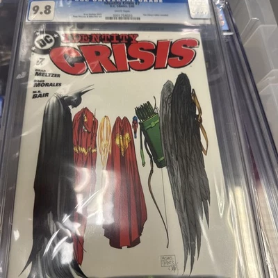 Identity Crisis #7 CGC 9.8 Michael Turner - Image 1 of 3