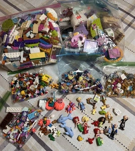Lego Friends Konvolut Mini Figuren Zubehör Teile Disney Prinzessinnen & Teile gemischt - Bild 1 von 12