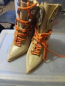 Steve Madden Karey Tan Ankle Boots 4' Heels Size 6M - Picture 1 of 7