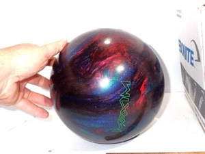 Barb's Ebonite Maxim Bowling Ball 10lb 4oz NVY/MRN/GRN SPARKLE - Picture 1 of 7
