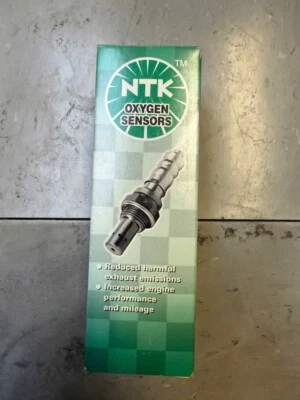 Sensor de oxígeno O2 NTK 24281 para Suzuki Grand Vitara 99-00 aguas arriba izquierda o derecha Foto 1 de 2