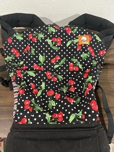 Tula Baby Carrier w/ Newborn Insert Rare Cherry Print Black Red Ergonomic Cute! - Picture 1 of 15