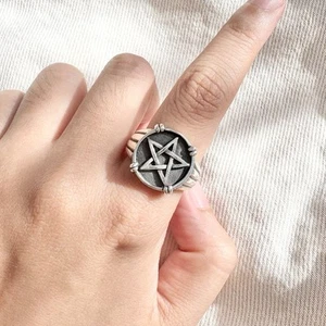 Pentagram Star Signet Witch Men Women Wiccan Pagan 925 Sterling Silver Ring - Picture 1 of 9