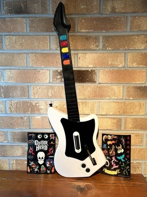 White Guitar Hero Red Octane Wireless Playstation 2 PS2 No Dongle 95025 - Image 1 of 4