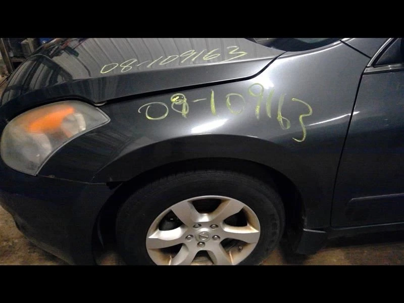 *LOCAL PICKUP ONLY* Driver Left Fender Sedan Fits 07-12 ALTIMA 10247151 - Image 1 of 4