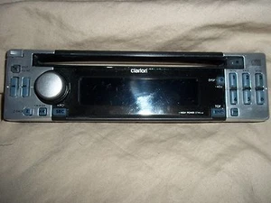 Clarion DB155 nur Abdeckplatte *UNGETESTET* - Bild 1 von 3