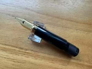 Sheaffer Sentinel Gold Plated Fountain Pen Nib Unit - Medium - Picture 1 of 4