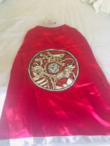 BRAND NEW DISNEY PARK STORE PRINCE WARRIOR CAPE FOR KIDS - Picture 1 of 5