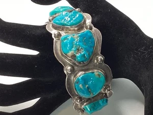 60.93 Grams Old Pawn Vintage Native American Turquoise Sterling Silver Cuff - Picture 1 of 10