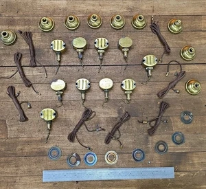 Enorme LOTTO McGill Levolier Apparecchi Interruttori e Accessori NOS ☆USA - Foto 1 di 5