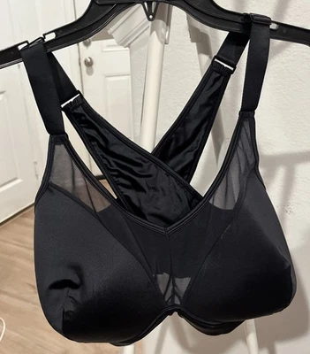 Sujetador deportivo Adore Me Ariza Paris negro brillante malla inalámbrico espalda deportiva talla 44DD Foto 1 de 3