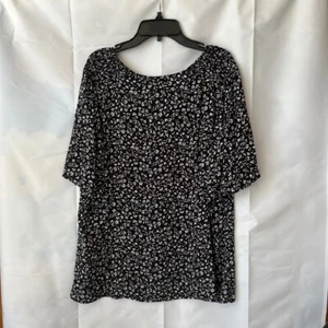 Talbots Floral Print Blouse Top Black White Size 14 Buttons Dressy Casual - Picture 1 of 5