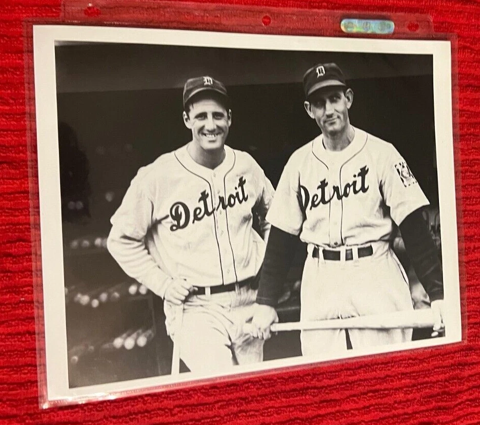 Черно-белое фото Detroit Tigers Хэнка Гринберга Чарли Герингера 8x10 - Изображение 1 из 1