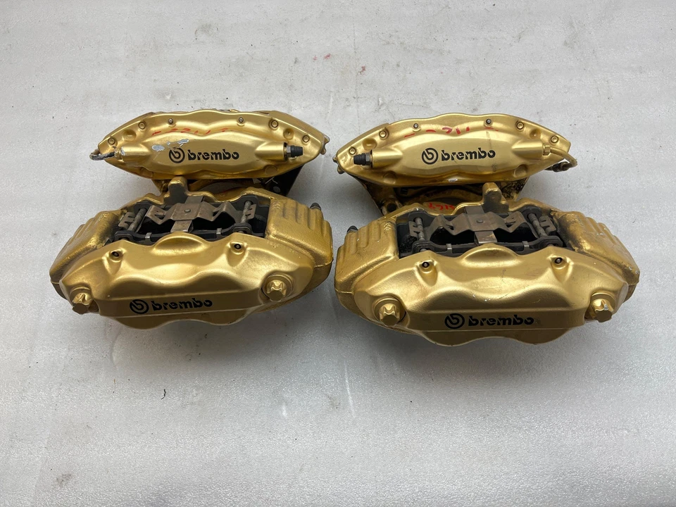 Juego de 4 pinzas Dodge Challenger Charger SRT 2008-2020 58 k millas Foto 1 de 4