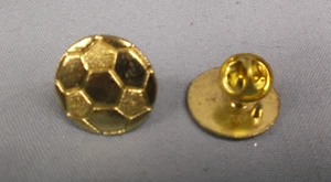 Fußball SCHULBRIEF JACKE CHENILLE SPORT AWARD PIN - Bild 1 von 1